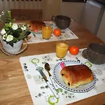 Апартаменты Welcome Centre St Pierre Fontinettes Кале
